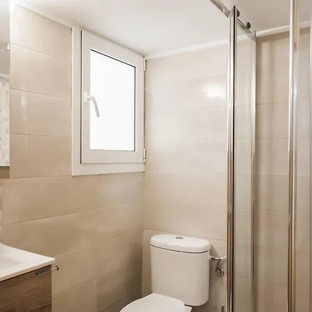 Lovely Renovated Apartment Walk To Acropolis Athens Exterior photo