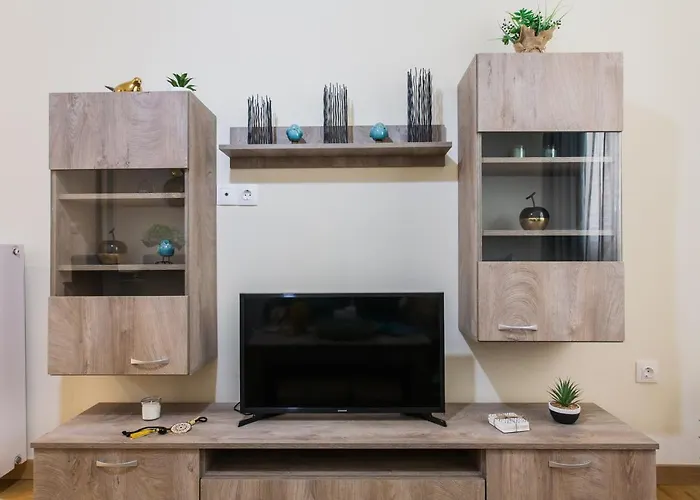Lovely Renovated Apartment Walk To Acropolis