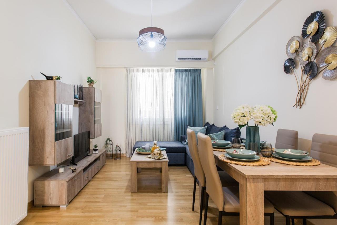 Lovely Renovated Walk To Acropolis Apartment Athens