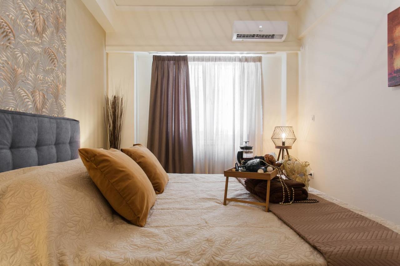 Lovely Renovated Walk To Acropolis Apartment